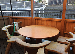 ペット同伴可能のテラス席の画像